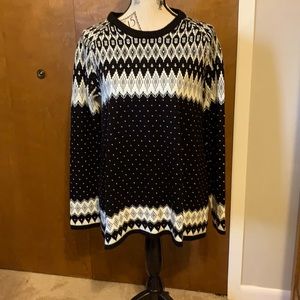 Westport sweater size L